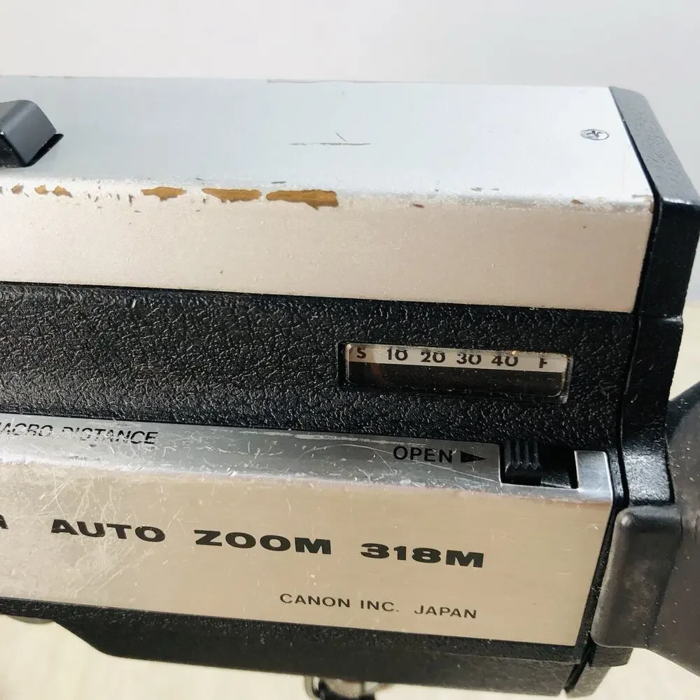 VTG. Canon Auto Zoom 318M Super 8mm Movie Camera 3x Zoom Untested